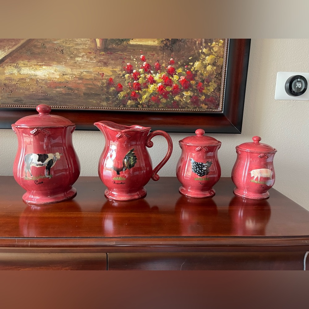 Raymond Waites Home Decor Set
